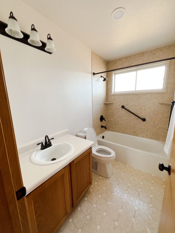 Top Bathroom Remodeling Companies in Victorville, CA